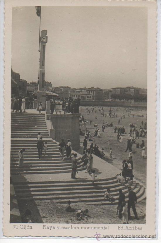Cartes Postales: POSTAL DE GIJON PLAYA Y ESCALERA MONUMENTAL