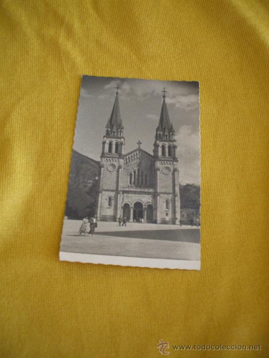 Postales: Postal Basilica de Covadonga A&ntilde;o 1961 - Foto 1
