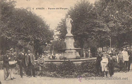 Postales: AVIL&Eacute;S - FUENTE DEL PARQUE. - Foto 1