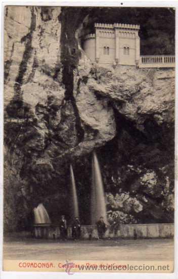 Postales: Asturias. Covadonga. Cascadas y vista de la Cueva. Fototipia Thomas. Sin circular.