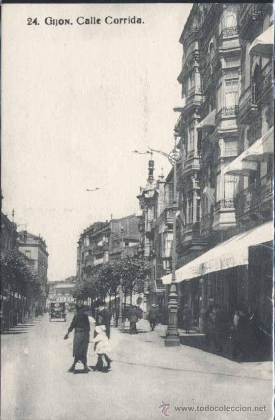 Postales: GIJ&Oacute;N.- CALLE CORRIDA - Foto 1