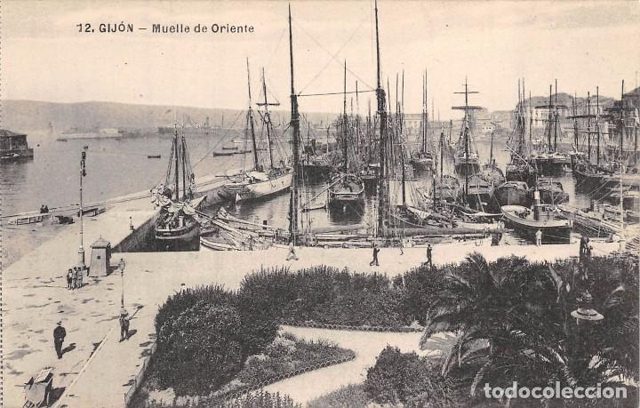Postales: GIJ&Oacute;N.- MUELLE DE ORIENTE - Foto 1