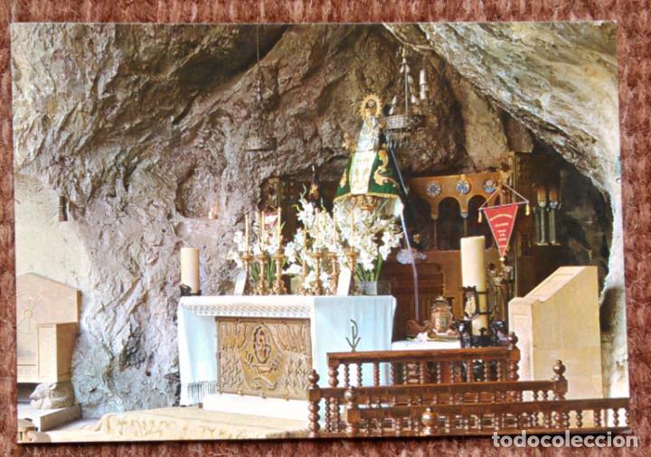 Postales: COVADONGA - INTERIOR DE LA GRUTA - Foto 1
