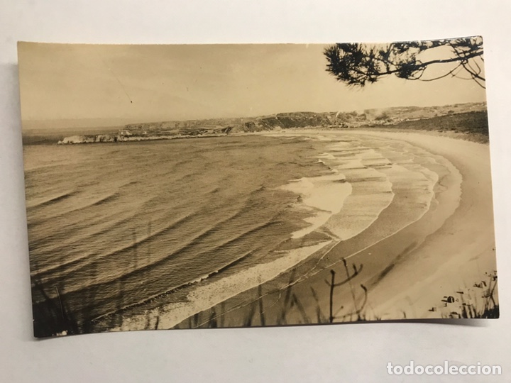 Postais: AVILES. Postal Playa de Salinas. Edita: foto Casa Figuerola Exclusivas Librer&iacute;a La Escolar (h.1950?)