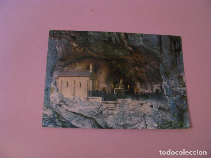 Postales: COVADONGA. LA CUEVA. ED. ALARDE. ESCRITA. 1966. - Foto 1