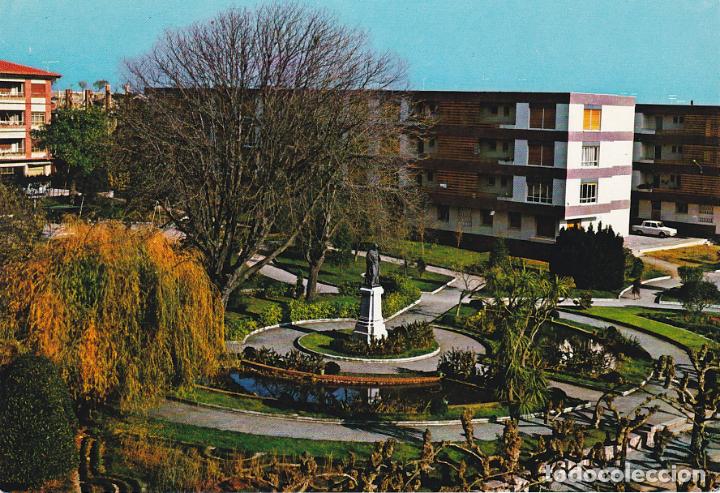 Postales: llanes, parque de posada herrera - Foto 1
