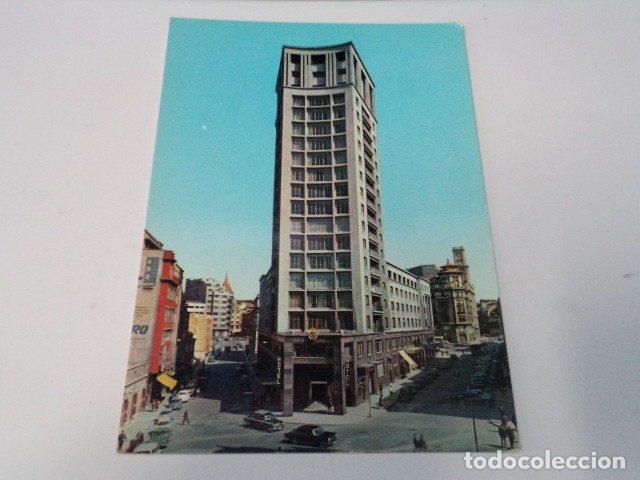 Postales: ASTURIAS - POSTAL OVIEDO - EDIFICIO LA GIRAFA - Foto 1