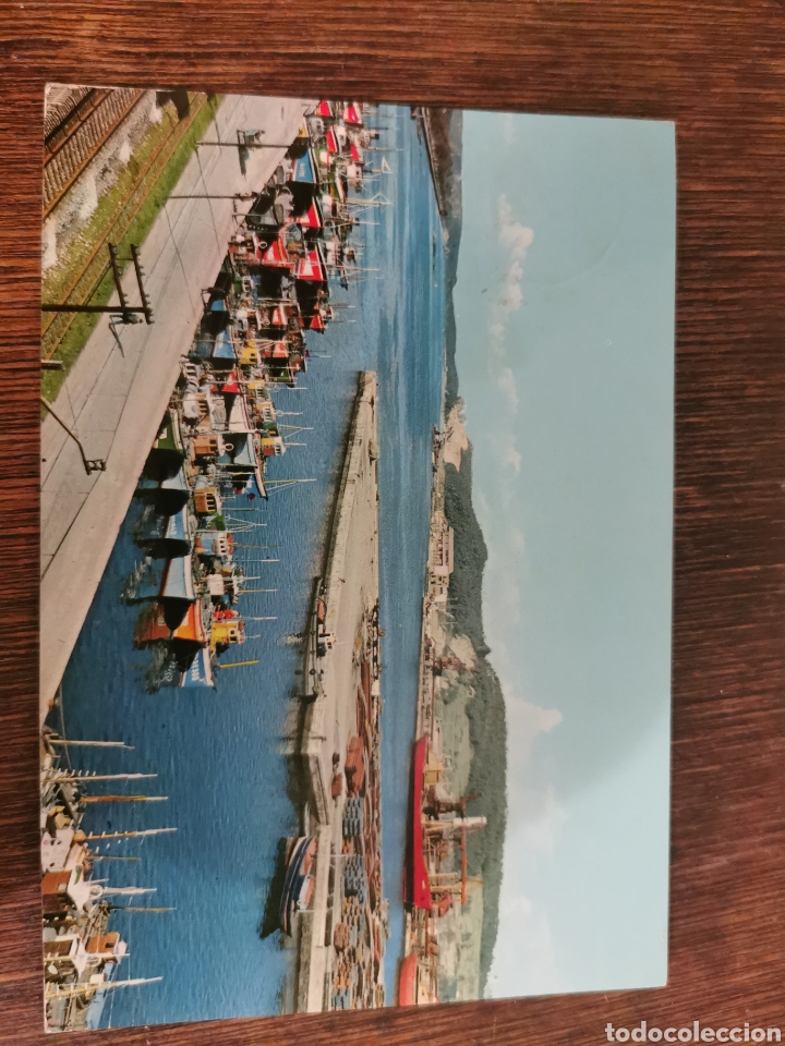 Postales: Avil&eacute;s la r&iacute;a - Foto 1