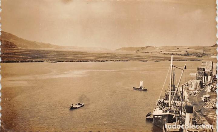 Postales: VEGADEO.- MUELLE Y RIA DEL EO - Foto 1