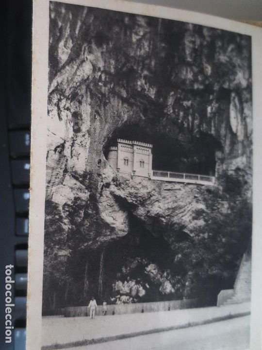 Postales: covadonga vista de la cueva - Foto 1