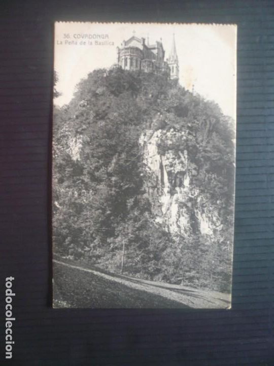 Postales: Covadonga-la Pe&ntilde;a de la Bas&iacute;lica. - Foto 1