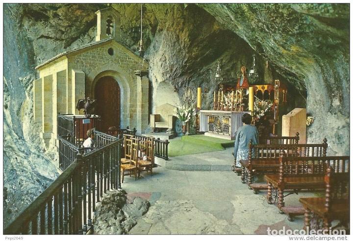 Postales: == C686 - POSTAL - COVADONGA - LA CUEVA - Foto 1