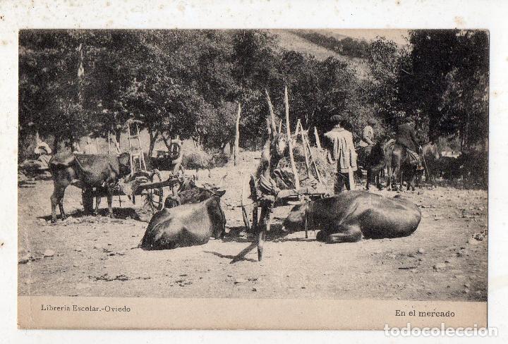 Postales: Oviedo. En el Mercado. Escrita. - Foto 1