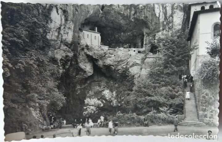 Postales: COVADONGA GRUTA Y ESCALERA - Foto 1