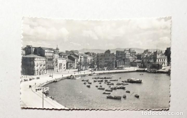 Postales: Gij&oacute;n , d&aacute;rsena y paseo de oriente - Foto 1