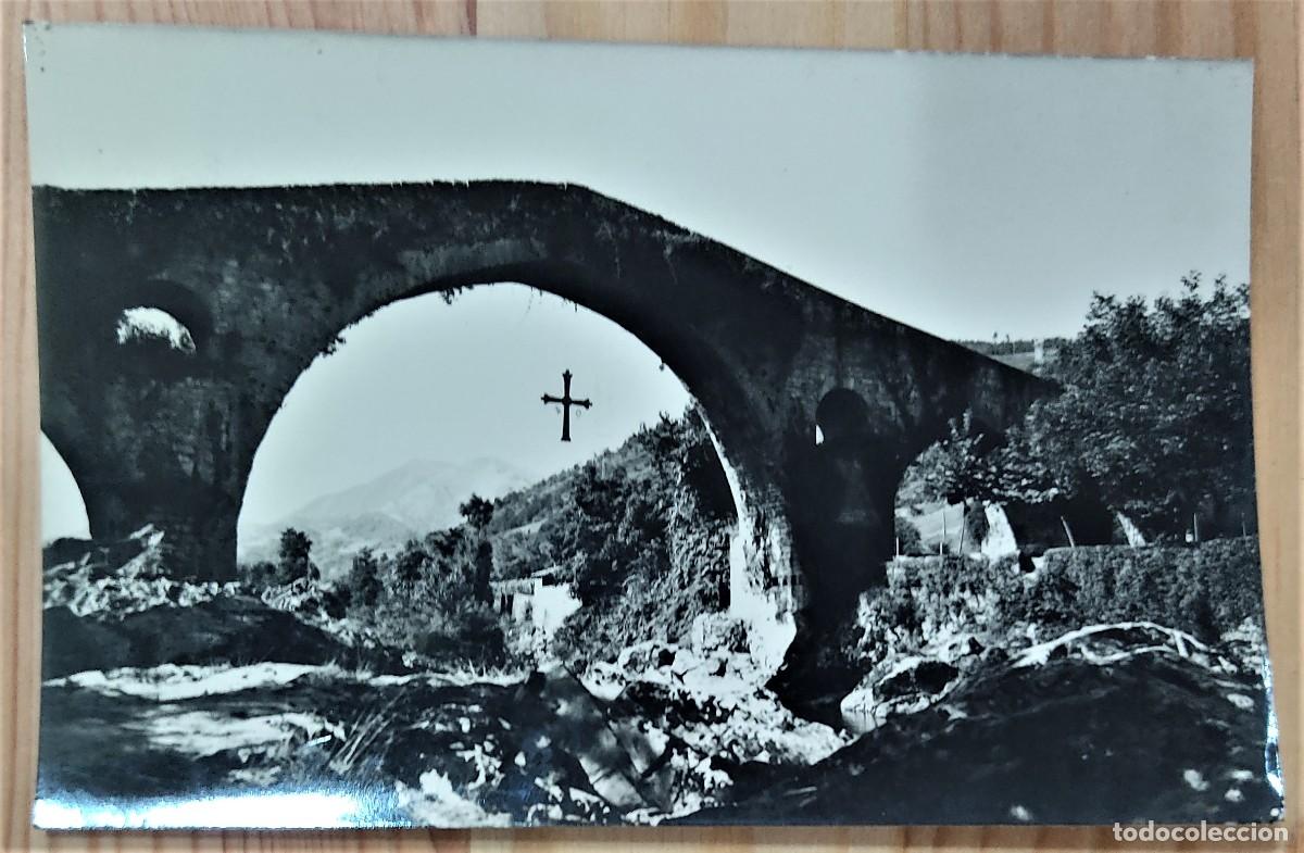 Postales: 1. CANGAS DE ON&Iacute;S - PUENTE ROMANO - EDICIONES ALARDE - CIRCULADA - Foto 1