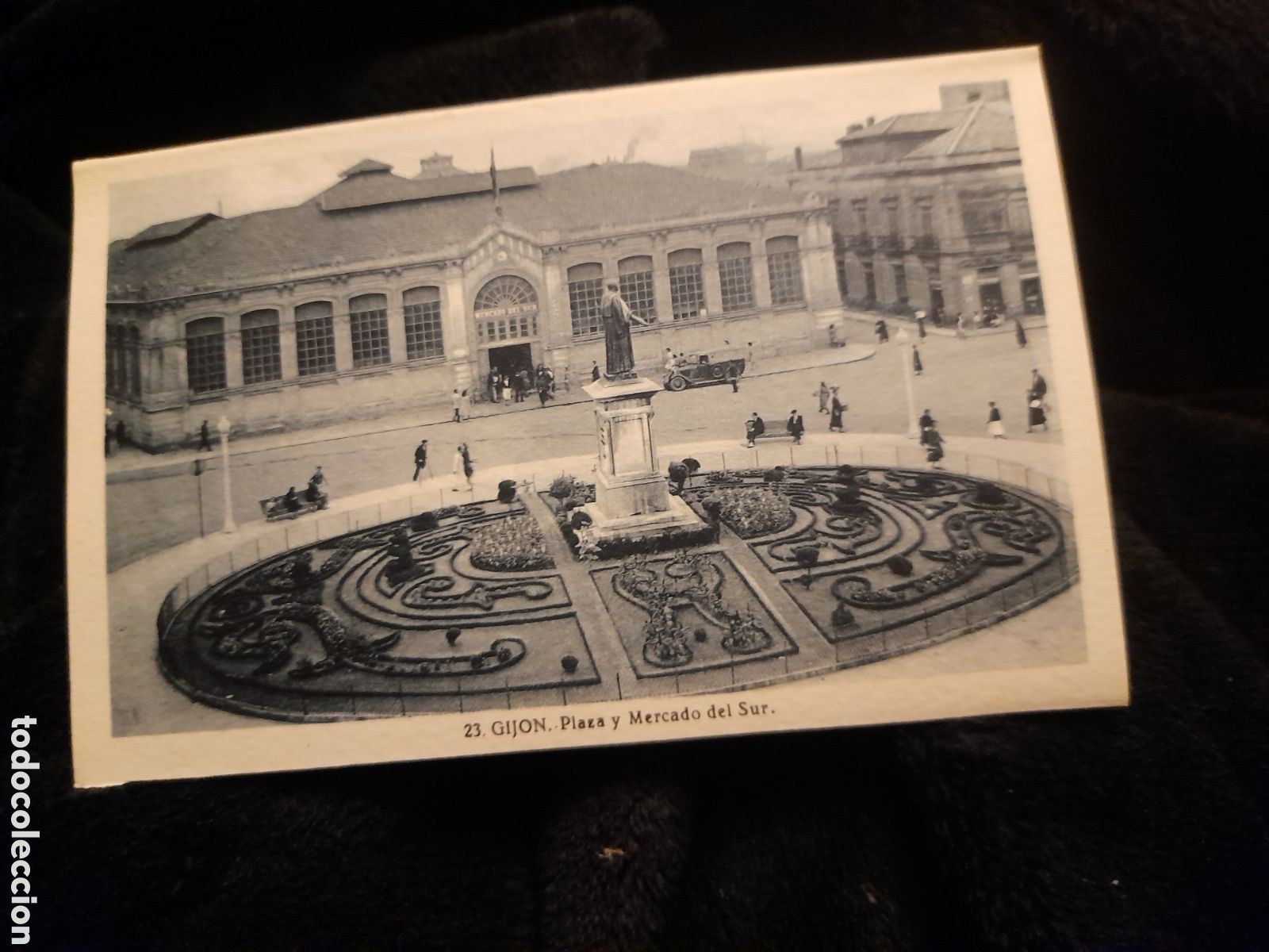 Postcards: Antigua postal fotogr&aacute;fica, Jijon, Plaza y Mercado del Sur