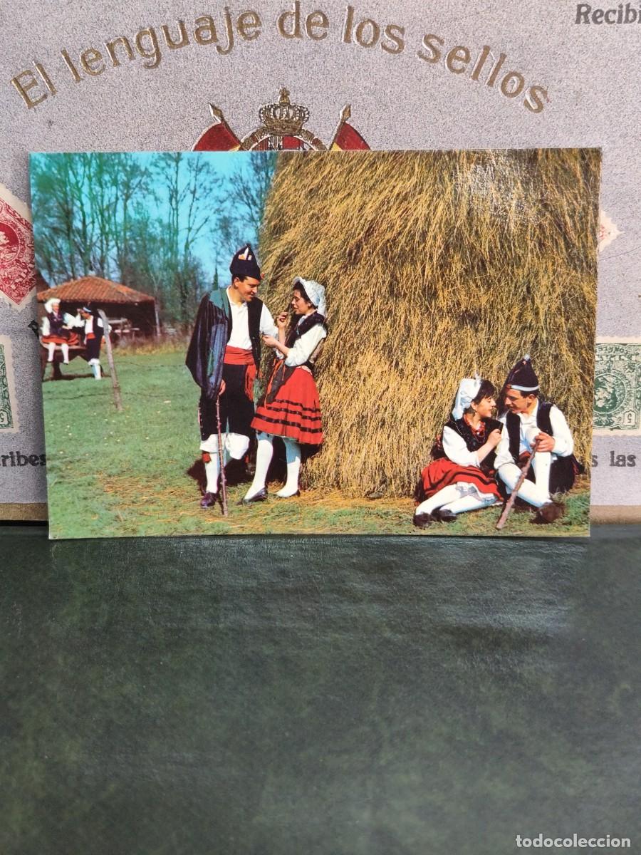 Postales: P4590 Postal 154 Folklore Astur Cortejando - Foto 1
