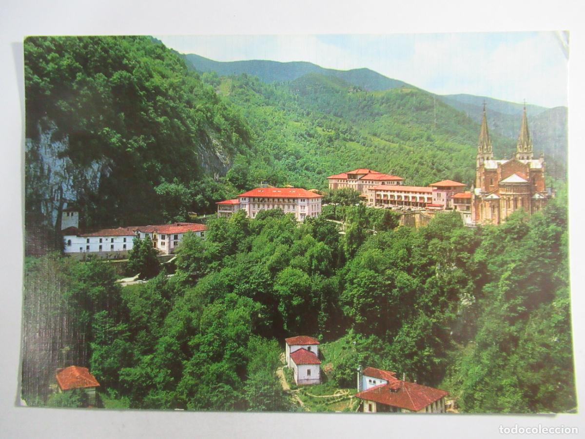 Postales: Covadonga - Panorama general del Santuario - S/C