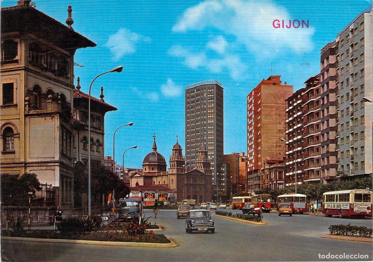 Postales: Postal de la Calle Palacio Vald&eacute;s en Gij&oacute;n, Asturias