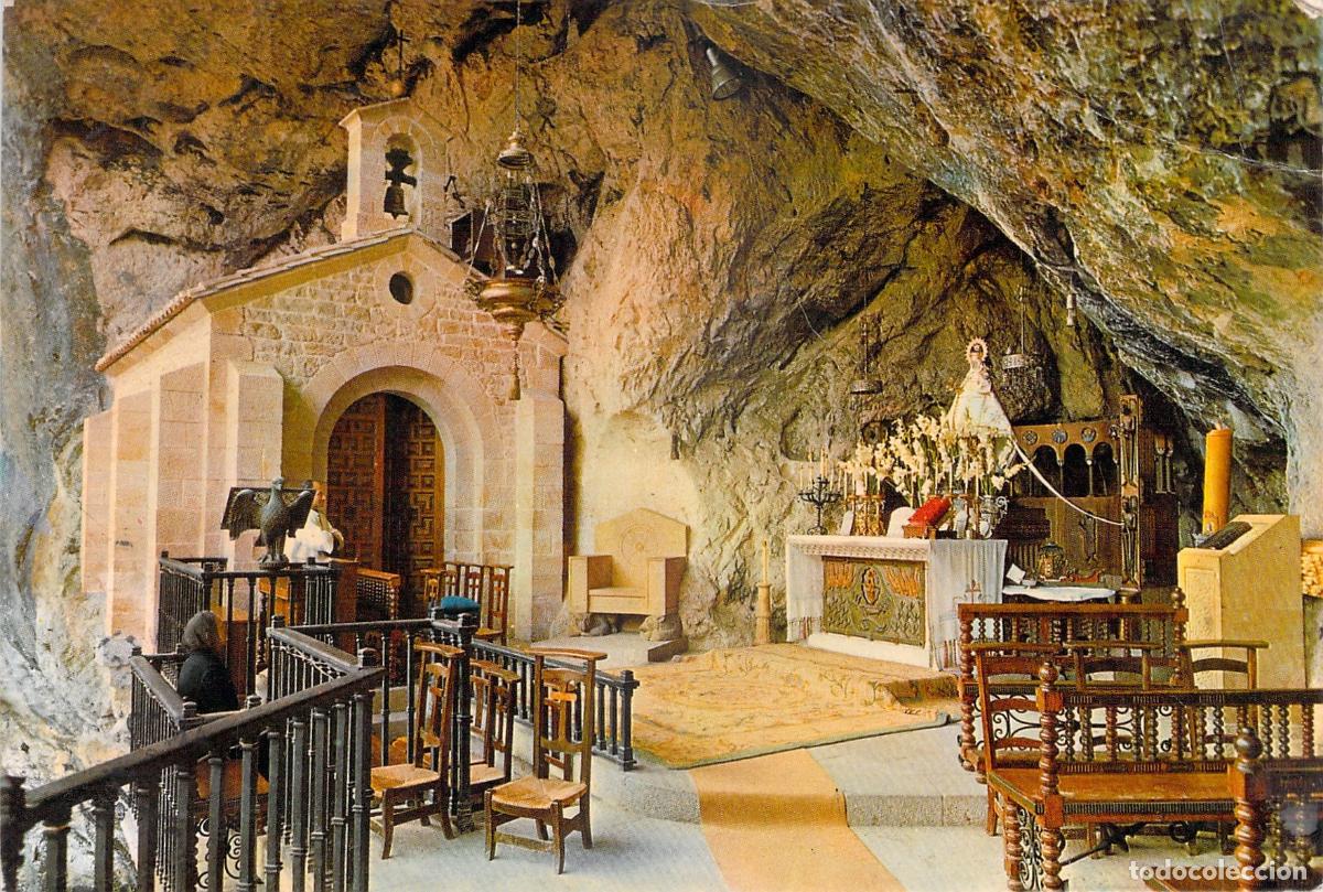 Postales: Postal de la Santa Cueva y Virgen de Covadonga, Asturias