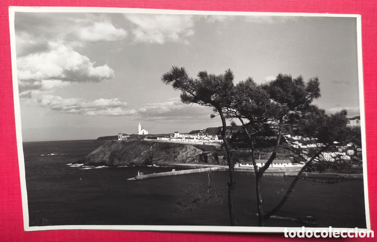Postales: LUARCA PUERTO POSTAL FOTOGR&Aacute;FICA ED. G&Oacute;MEZ ASTURIAS C. 1955