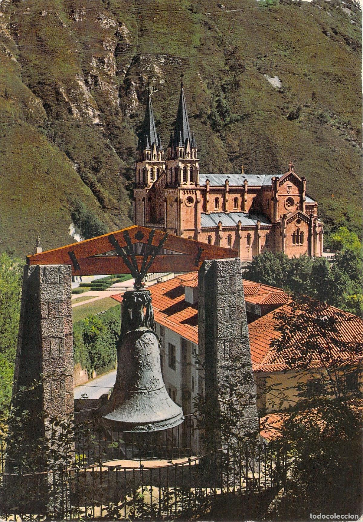 Postales: Postal de la Bas&iacute;lica de Covadonga y la Campanona, Asturias