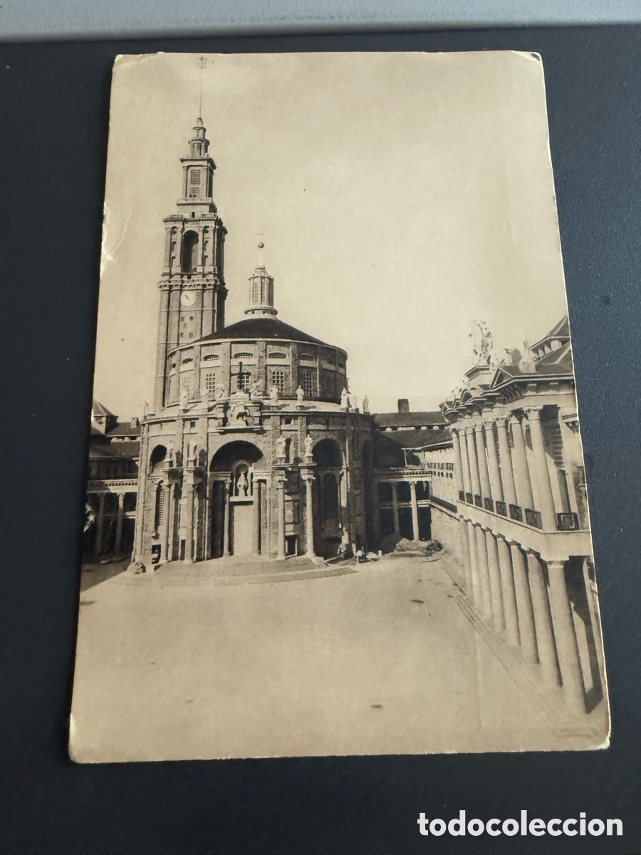 Postales: Postal. GIJ&Oacute;N. Universidad Labooral. Jos&eacute; A Gir&oacute;n. Iglesia