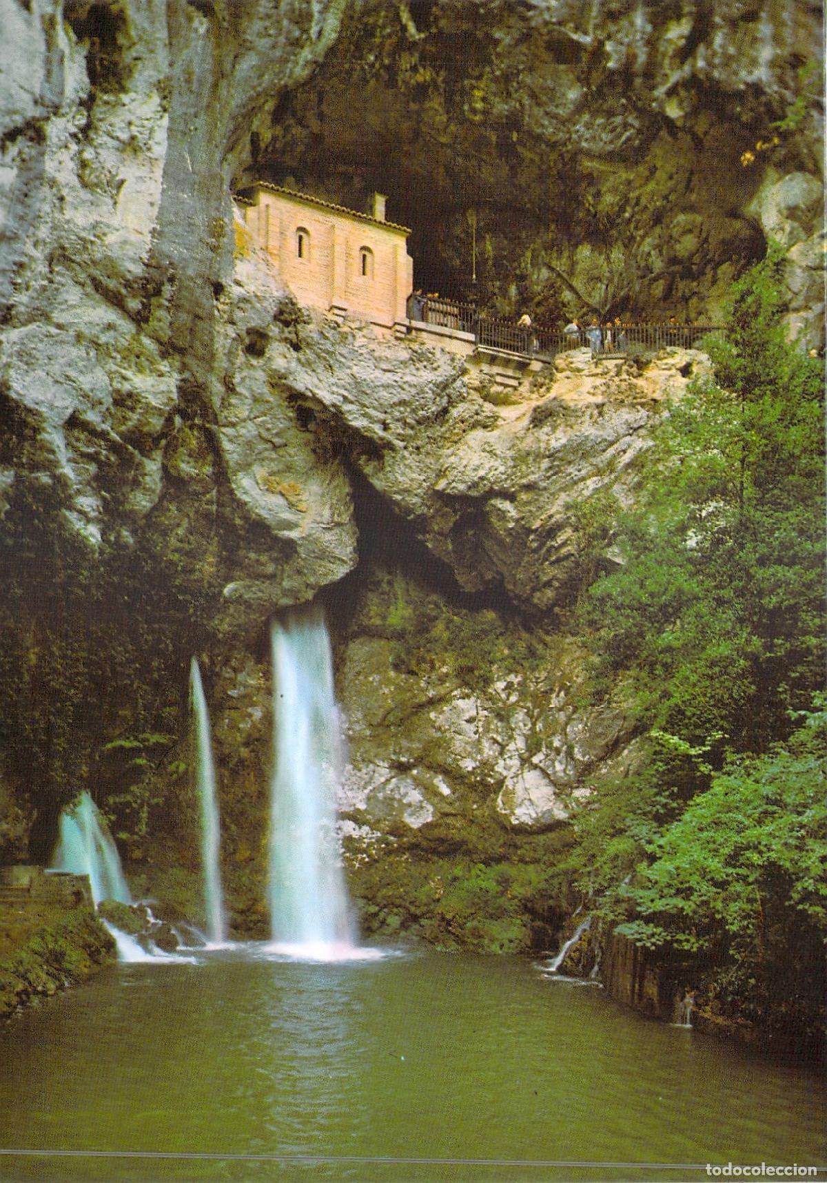 Postales: Postal de Covadonga, Asturias: Gruta y Cascada de la Santa Cueva