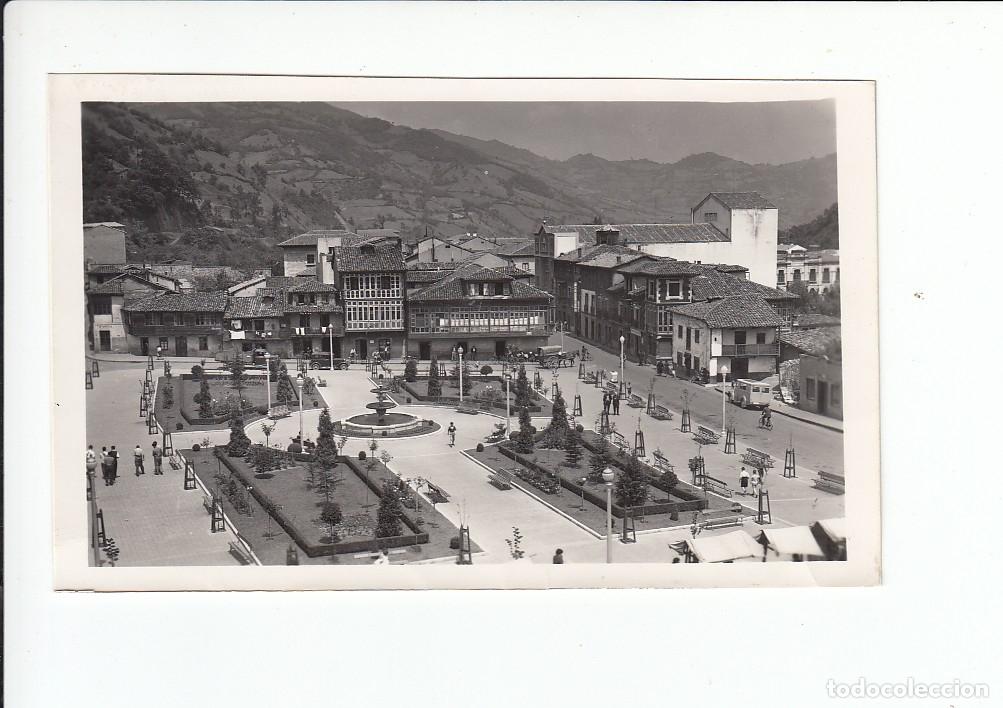 Cartes Postales: POLA DE LENA (ASTURIAS).- PARQUE Y AVENIDA DE LA CRESPA