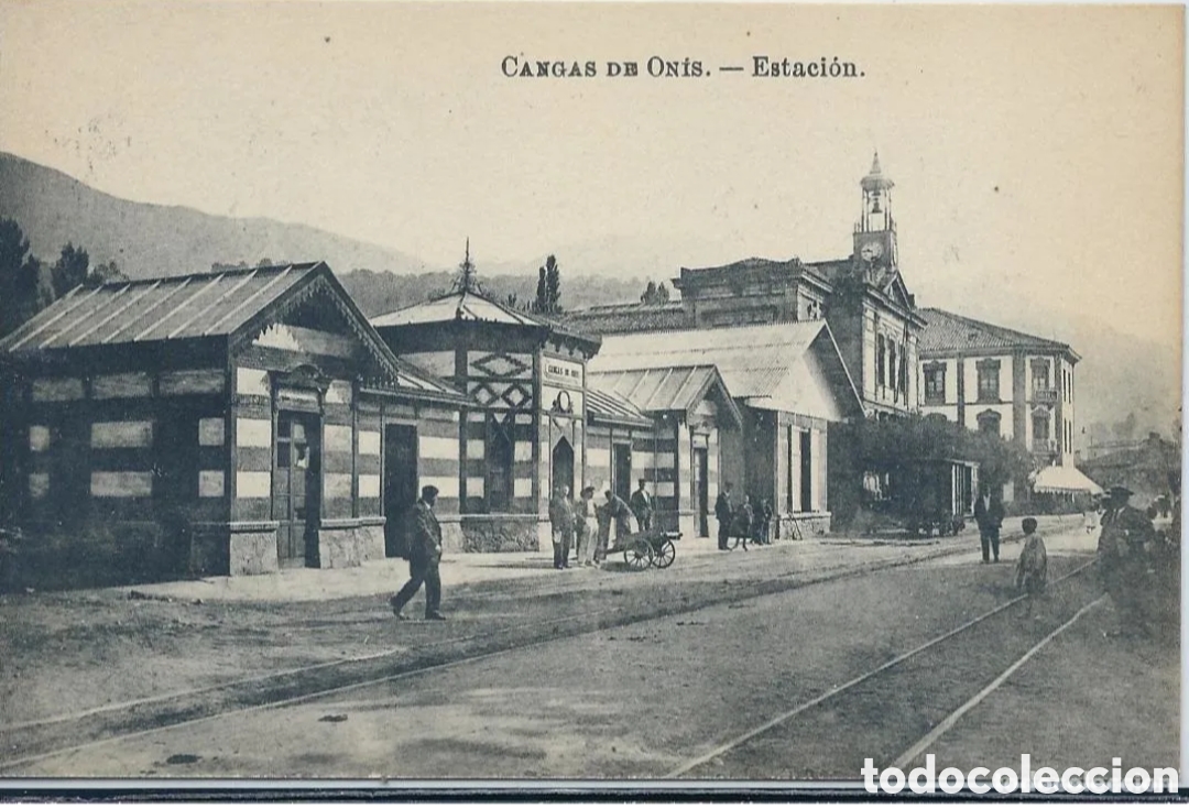 Postales: CANGAS DE ON&Iacute;S (ASTURIAS) - ESTACI&Oacute;N - CASA LUIS SAUS, MADRID