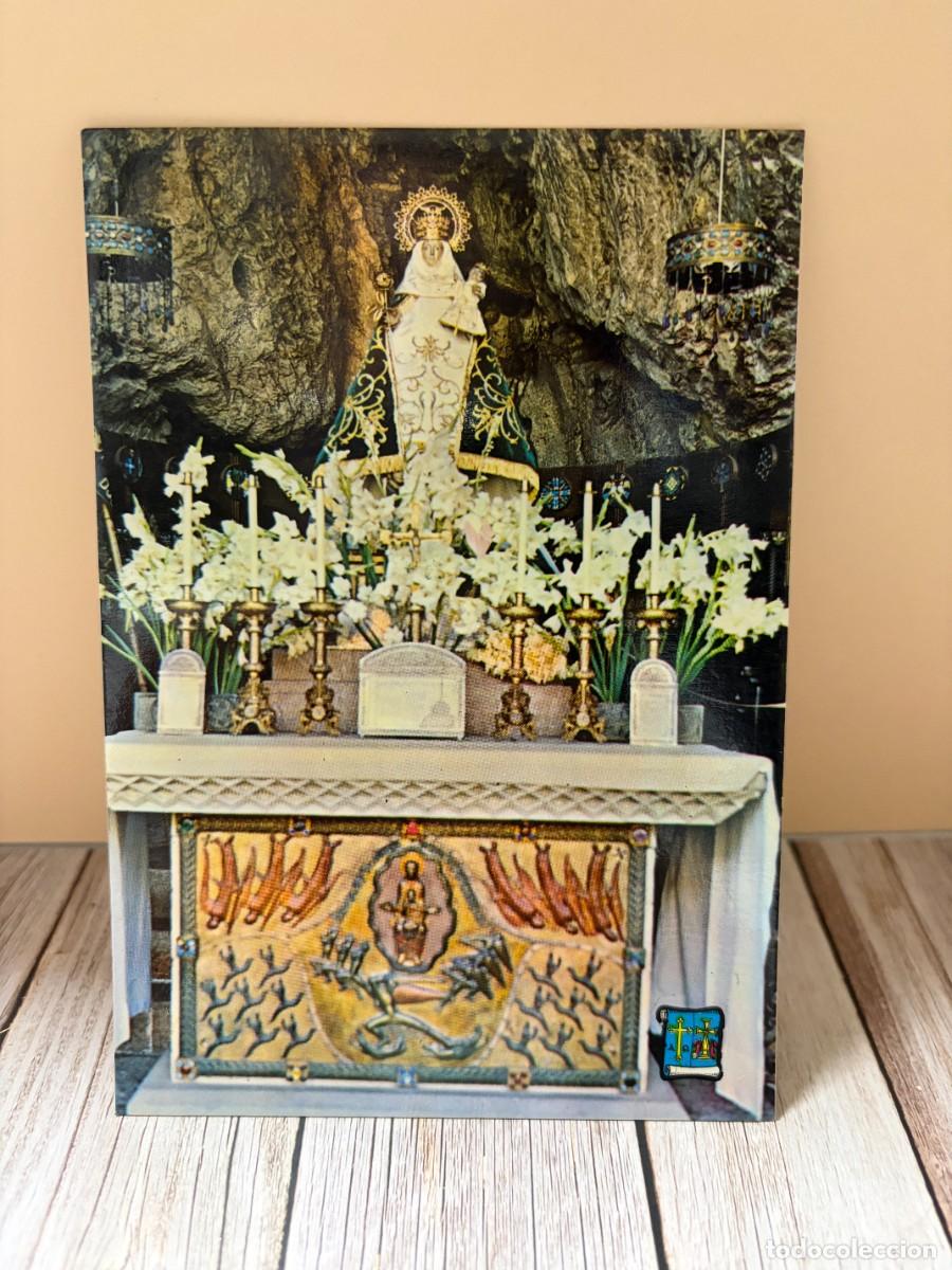 Postales: TARJETA POSTAL. ASTURIAS. 16128.- COVADONGA. ALTAR DE LA SANTINA. ED. PERGAMINO