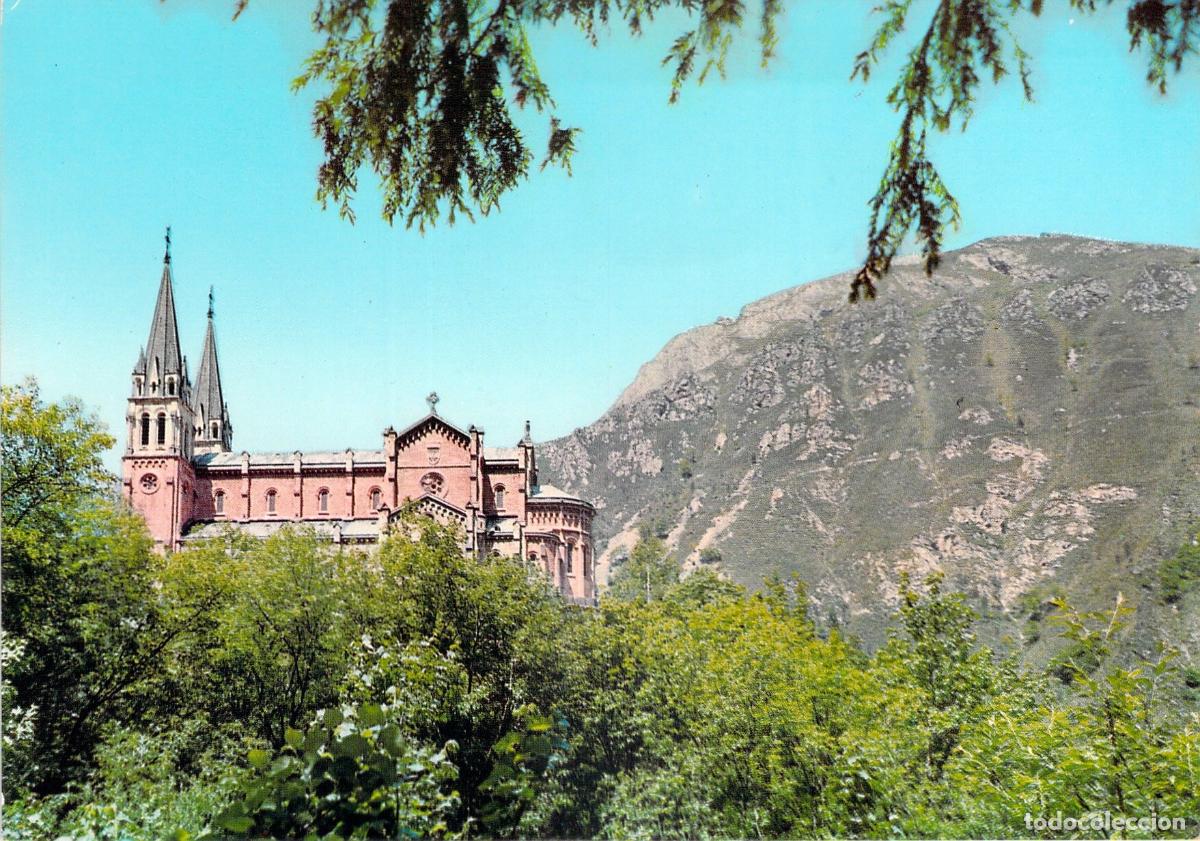 Postales: Postal de la Bas&iacute;lica de Covadonga, Asturias, Espa&ntilde;a