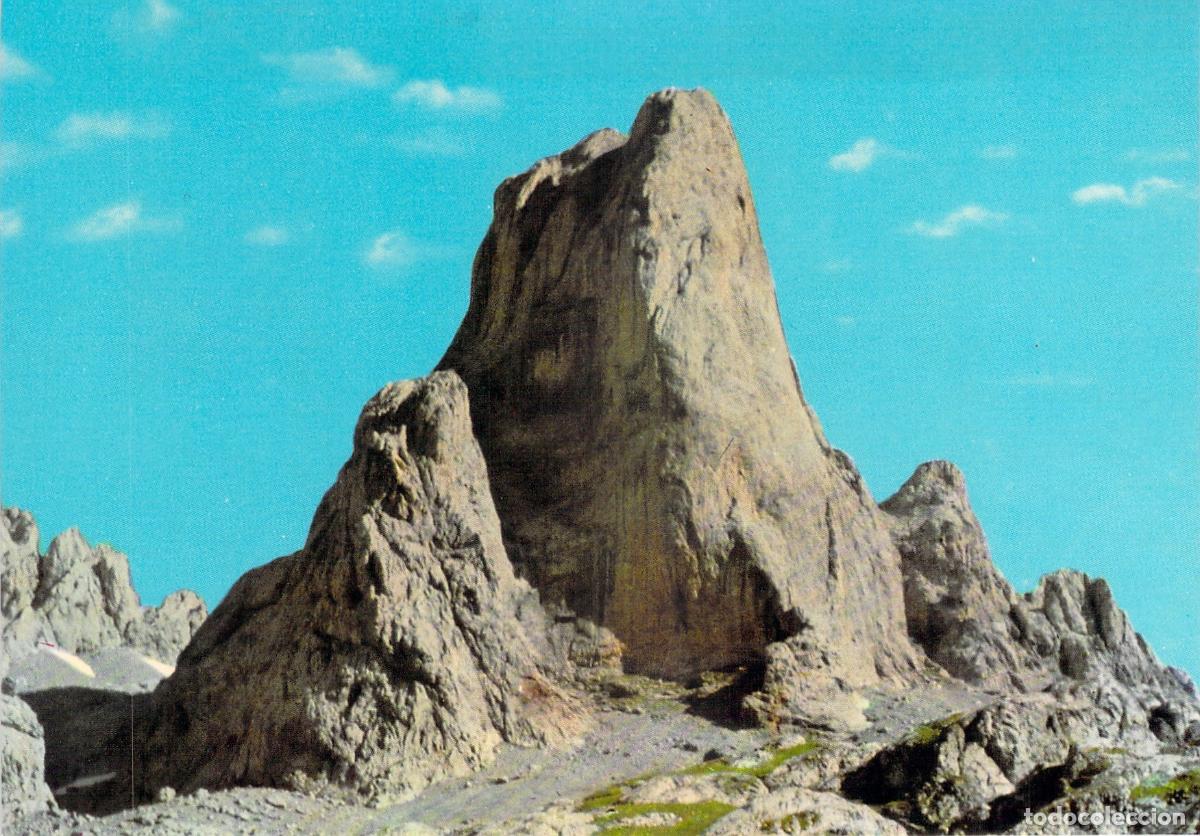Postales: Postal de Picos de Europa Naranjo de Bulnes Asturias