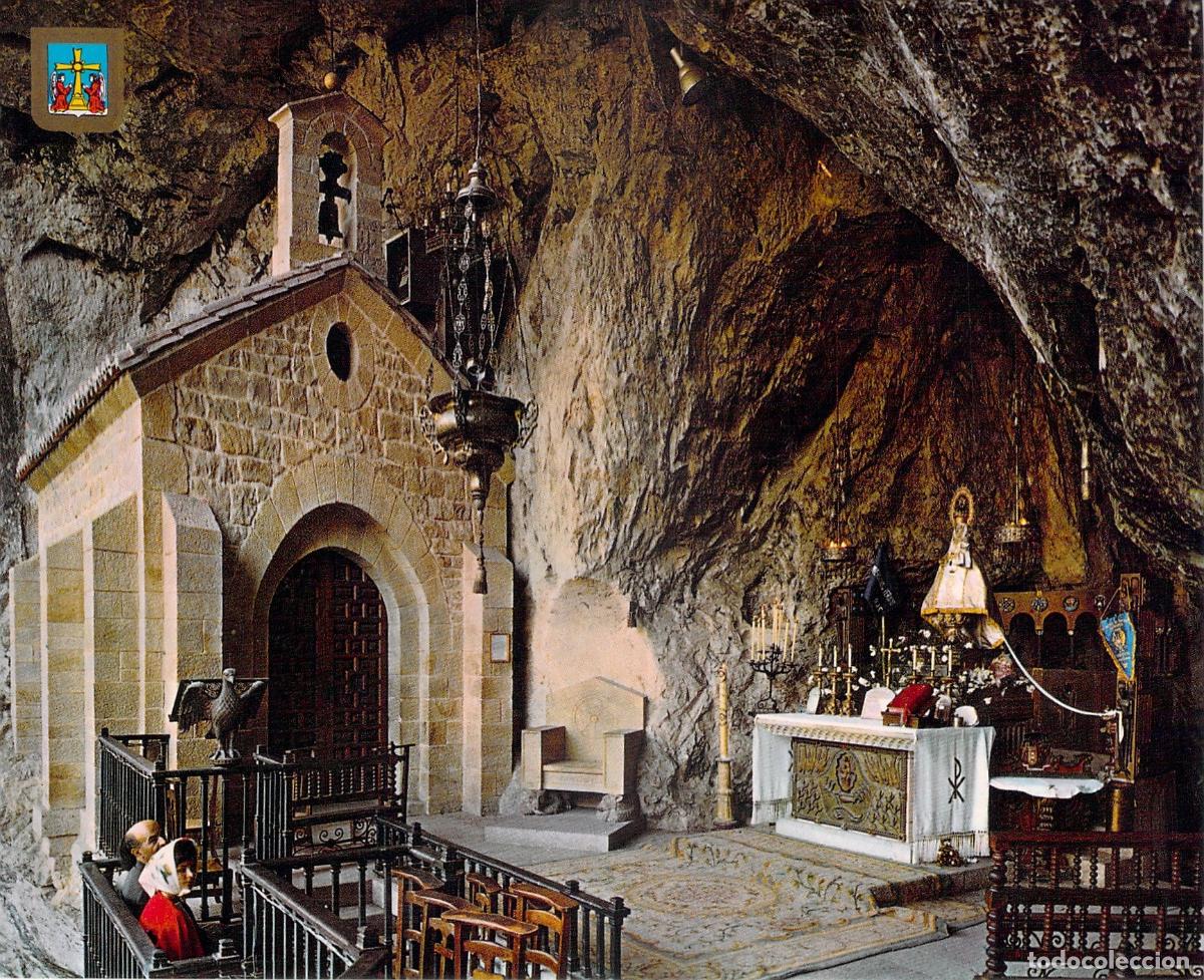 Postales: Postal de la Santa Cueva de Covadonga, Santuario en Asturias