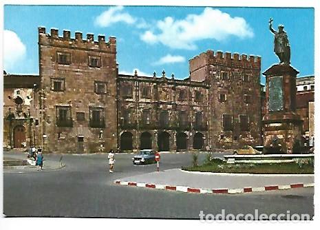 Postales: PLAZA DEL MARQUES Y PALACIO DE REVILLAGIGEDO.- GIJON