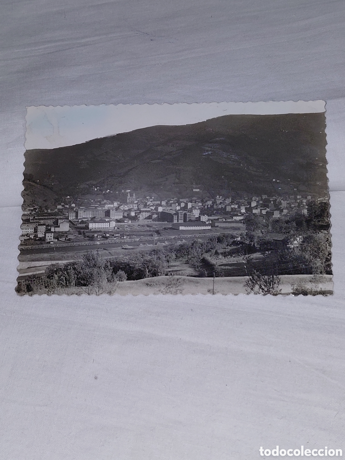 Postales: MIERES VISTA PARCIAL E.21.-EDITA LIBRERIA CULTURA MIERES