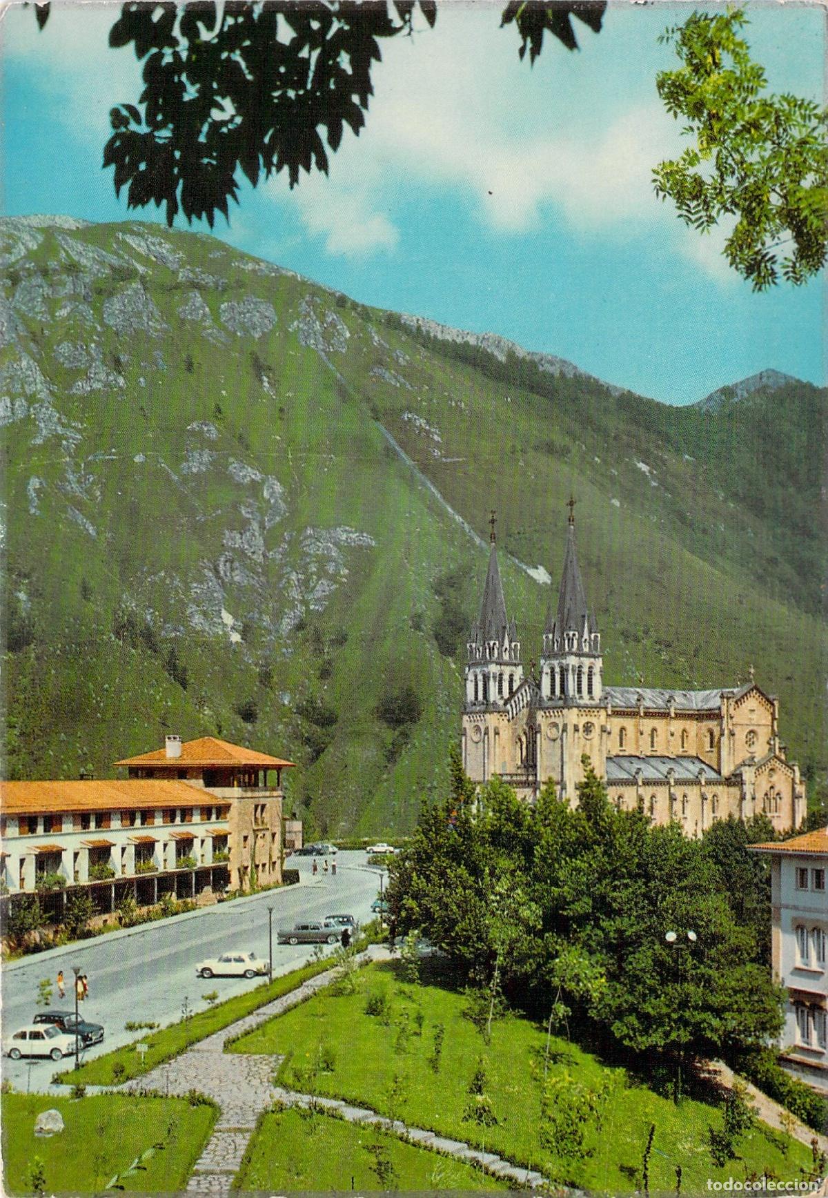 Postales: Postal de la Bas&iacute;lica de Covadonga en Asturias