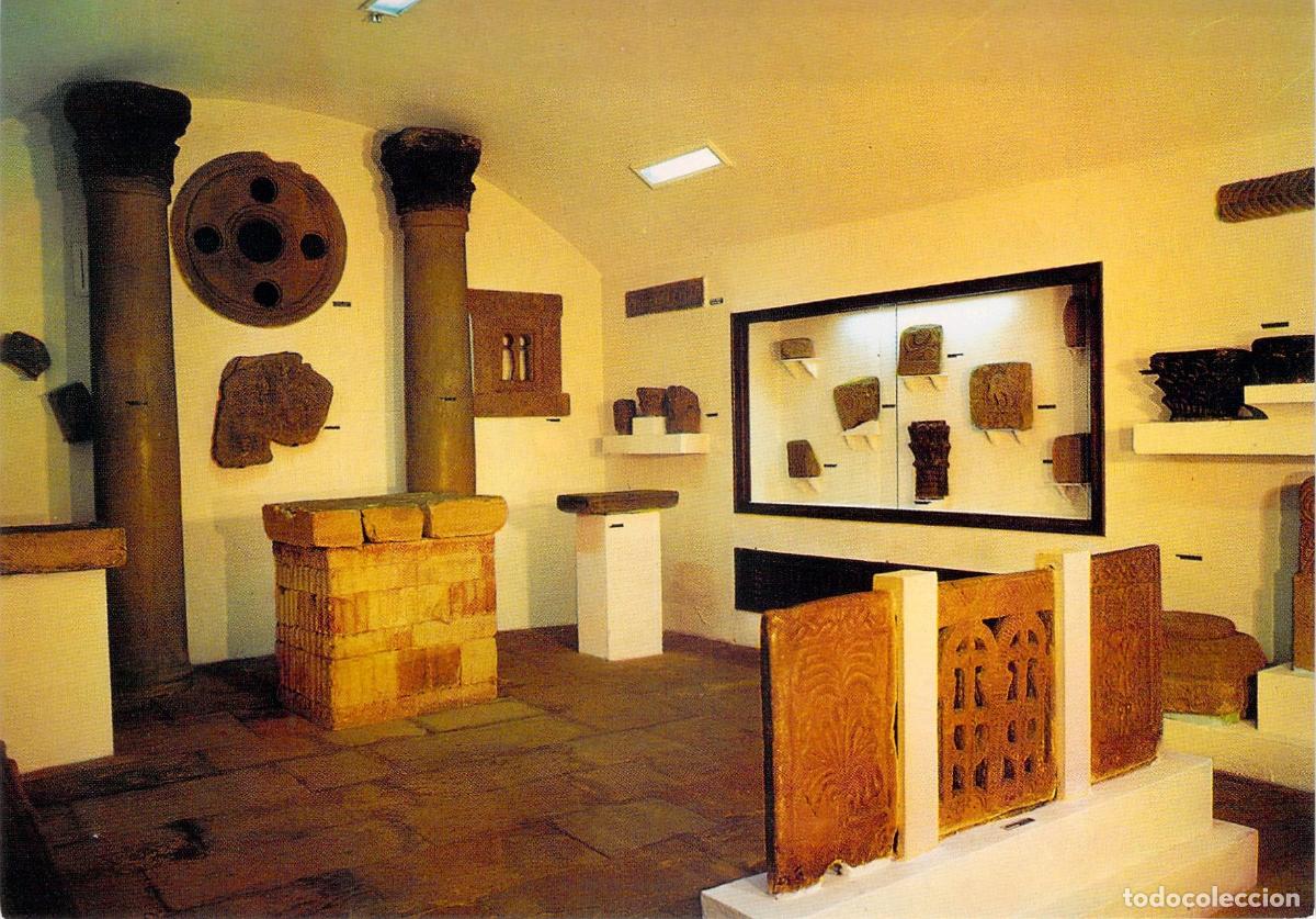 Postales: Postal de la Sala Prerrom&aacute;nica del Museo Arqueol&oacute;gico de Oviedo