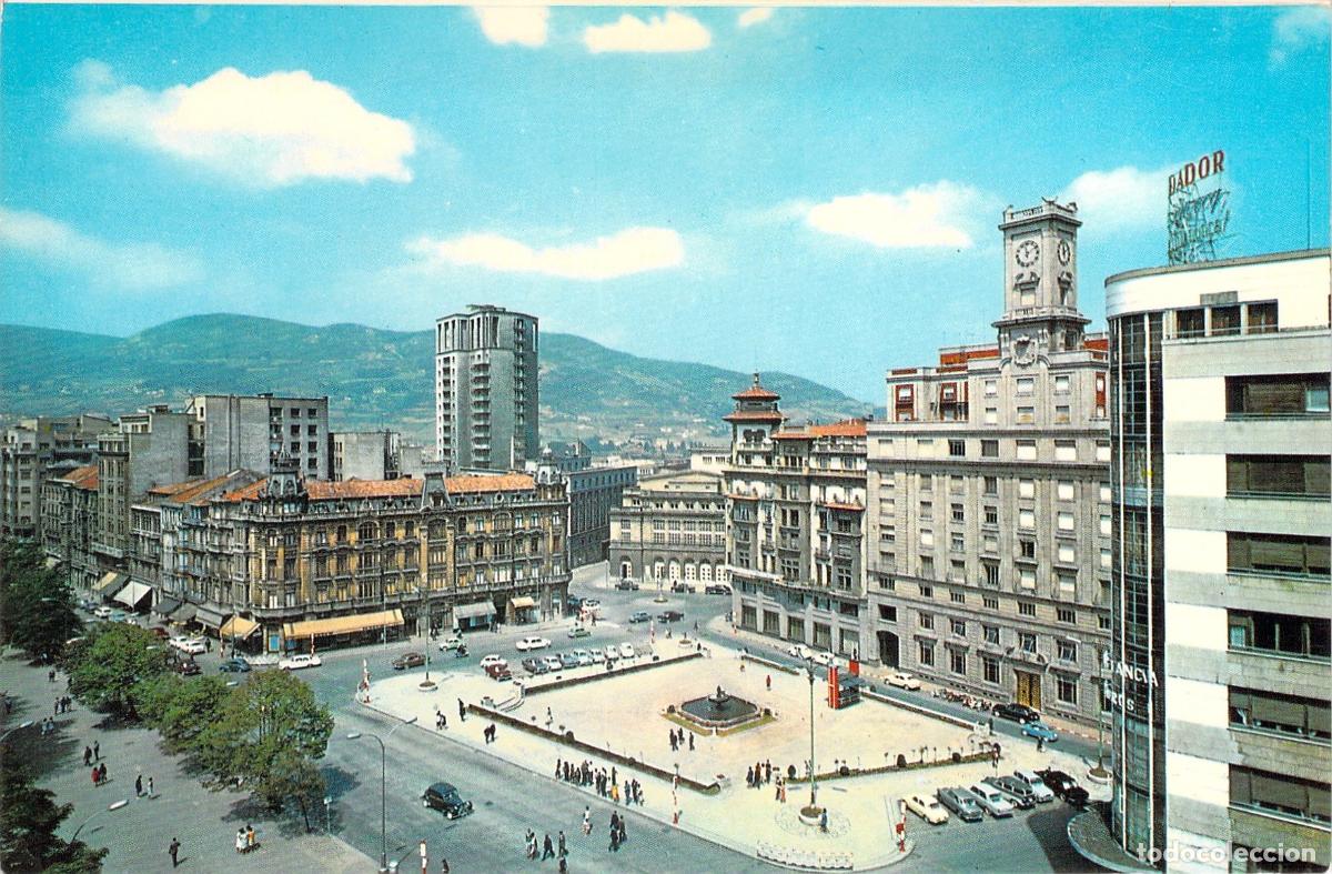 Postales: Postal de la Plaza del Generalisimo en Oviedo