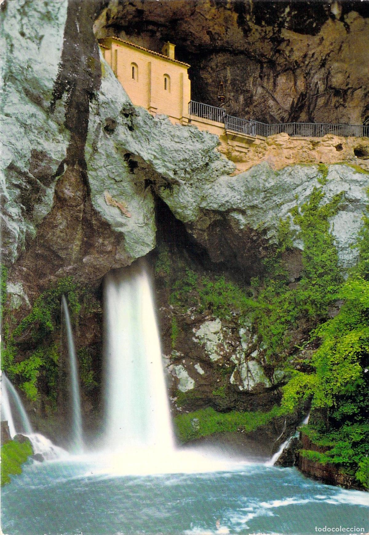 Postales: Postal de la Gruta de la Virgen y Cascada en Covadonga, Asturias