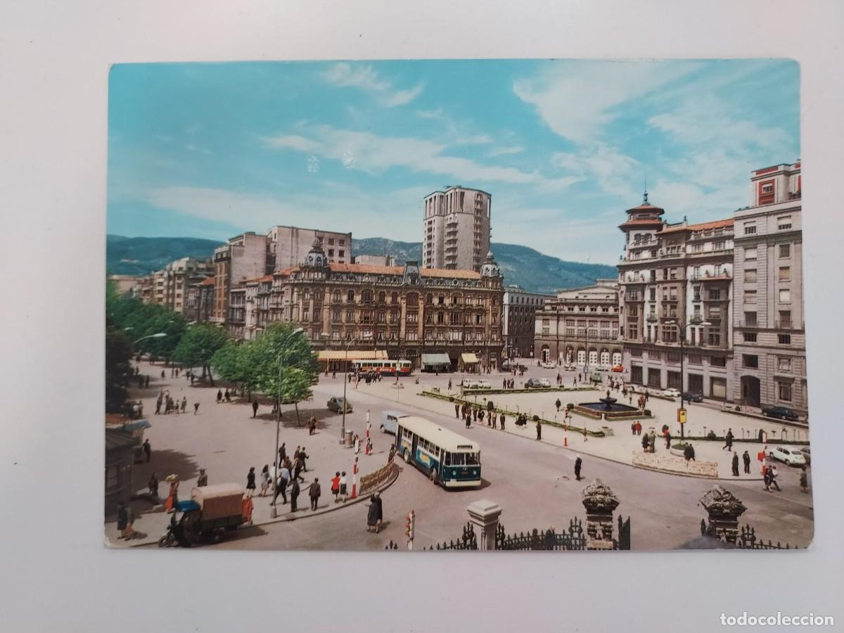 Postales: POSTAL OVIEDO PLAZA GENERALISIMO. 1965. CIRCULADA. ALCE. AUTOBUS URBANO CARROMATO