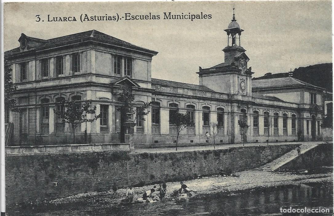 Postales: LUARCA (ASTURIAS) - ESCUELAS MUNICIPALES - EDICION HOTEL GAYOSO