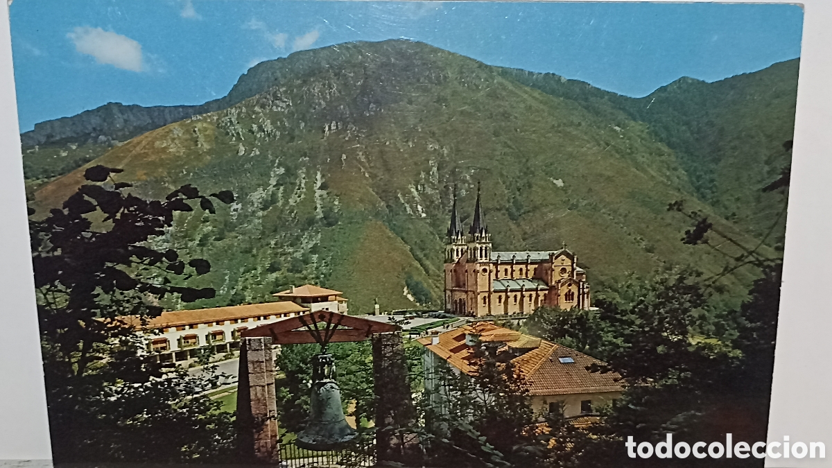 Postales: Covadonga Asturias vista general