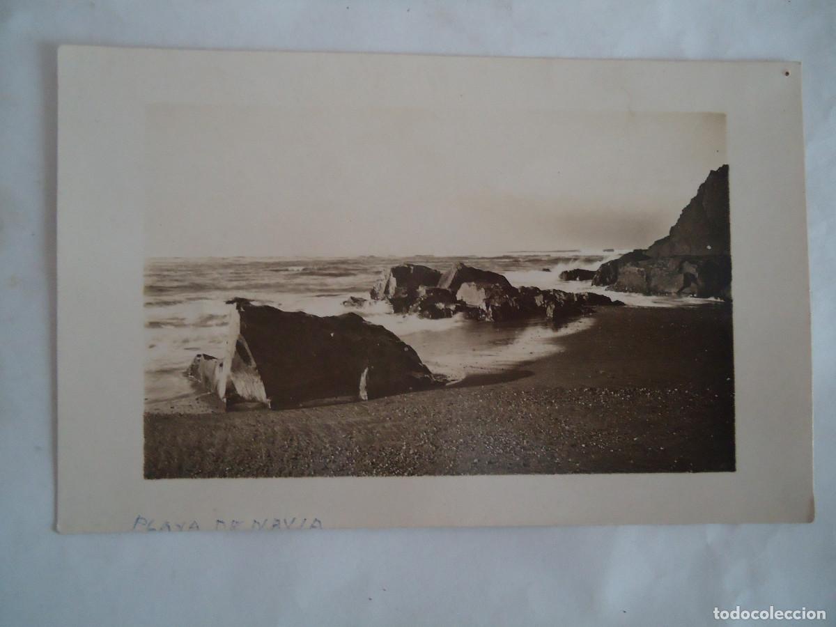 Postales: POSTAL FOTOGRAFICA DE LA PLAYA DE NAVIA. RARA. PP -13