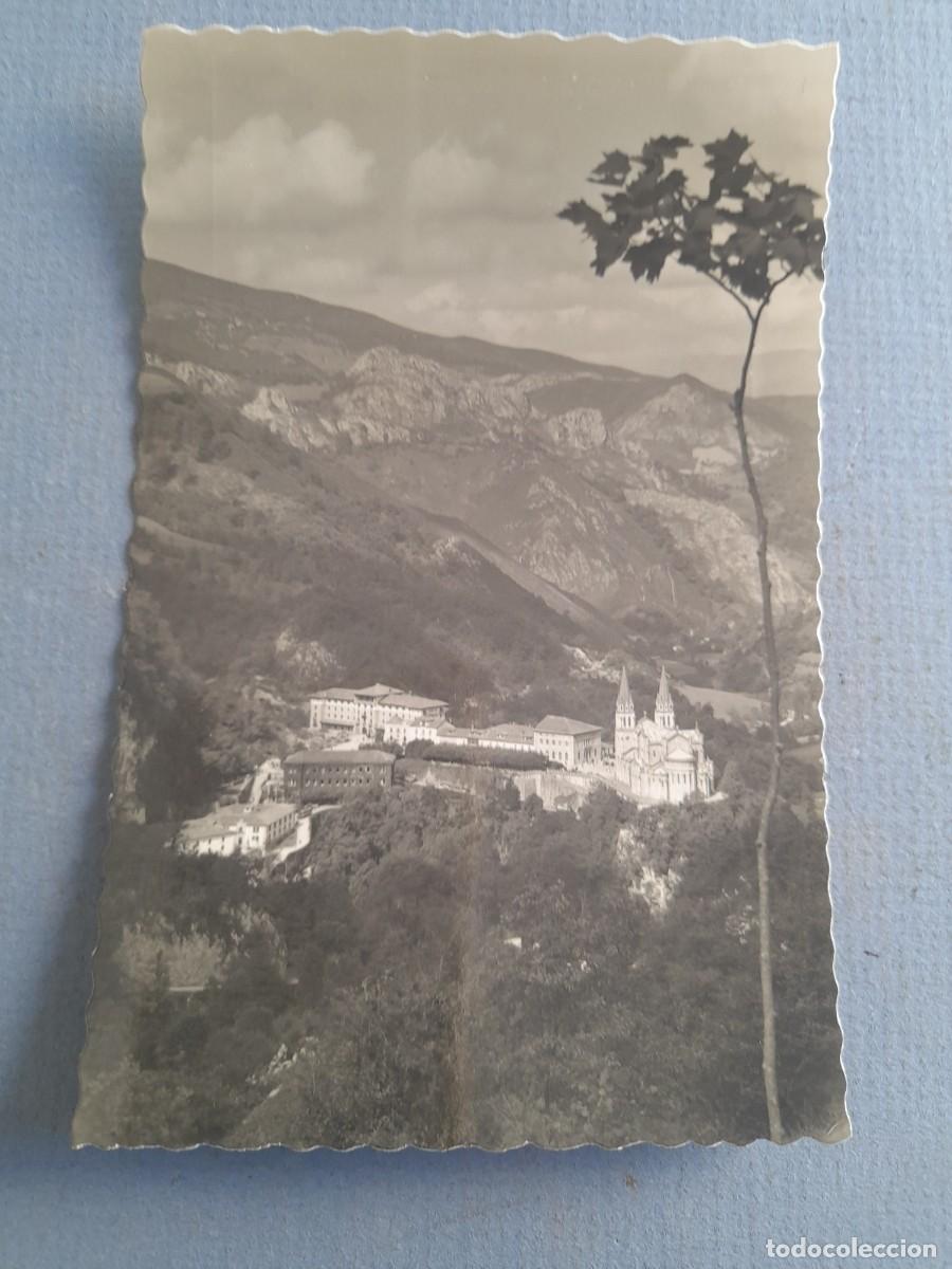 Postales: Postal de covadonga (asturias) -6- vista general, garrabella escrita 1960