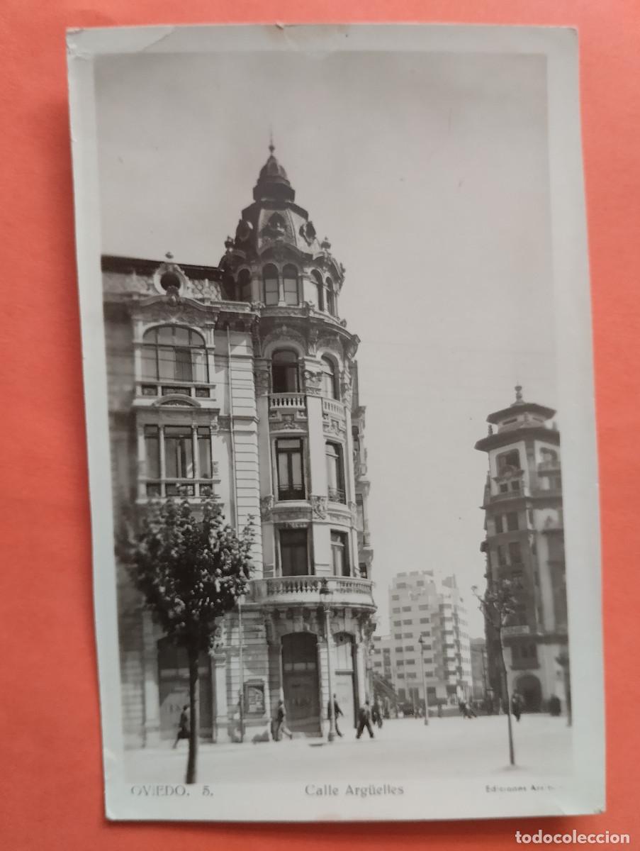 Postales: OVIEDO, CALLE ARG&uuml;ELLES. ED. ARRIBAS N&ordm; 5.