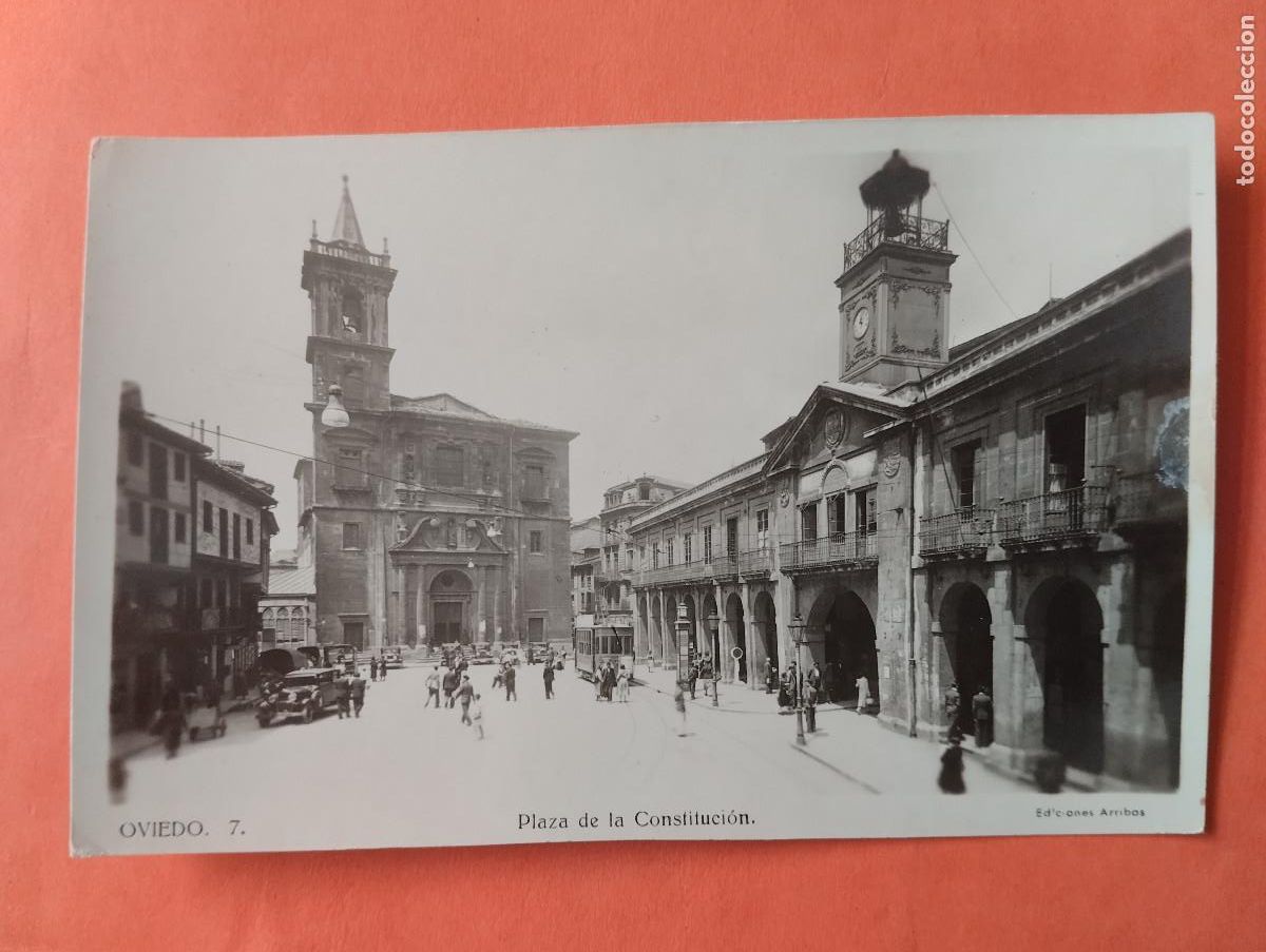Postales: OVIEDO, PLAZA DE LA CONSTITUCION. ED. ARRIBAS N&ordm; 7.