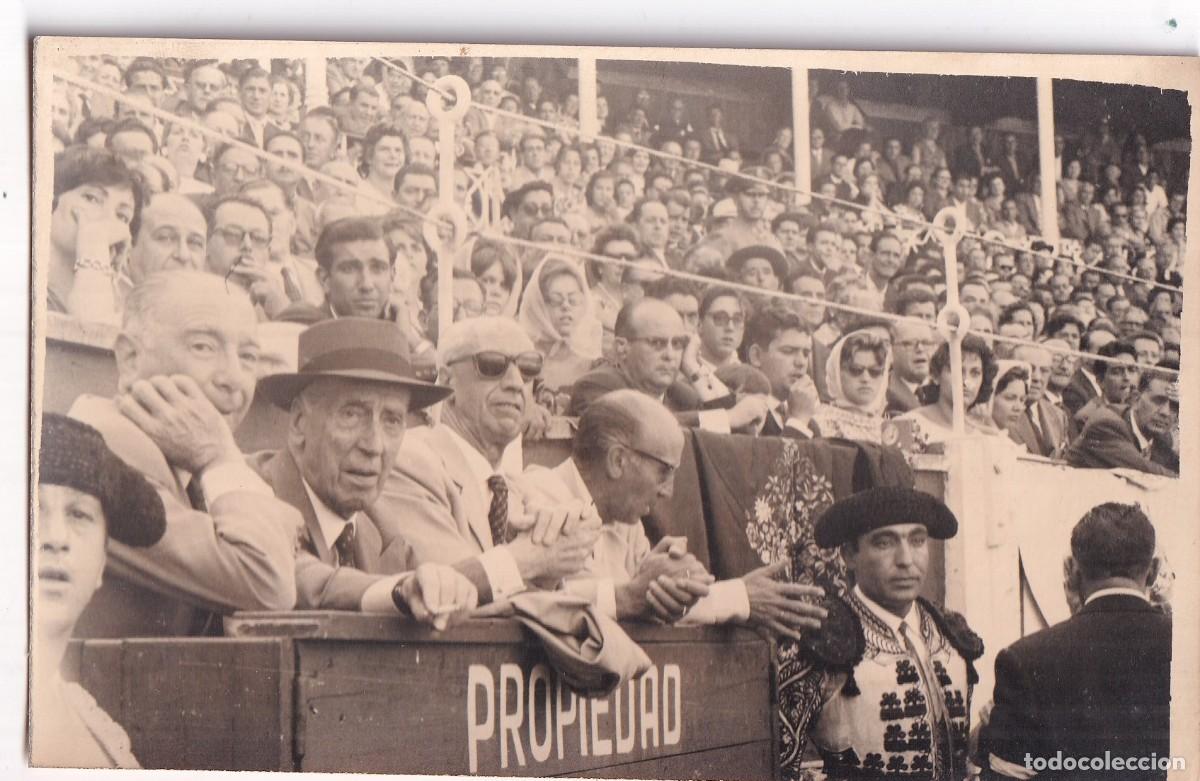 Cartoline: Fotograf&iacute;a tama&ntilde;o postal sin reverso. Plaza de toros de Gij&oacute;n. Torero. Foto Sanchez