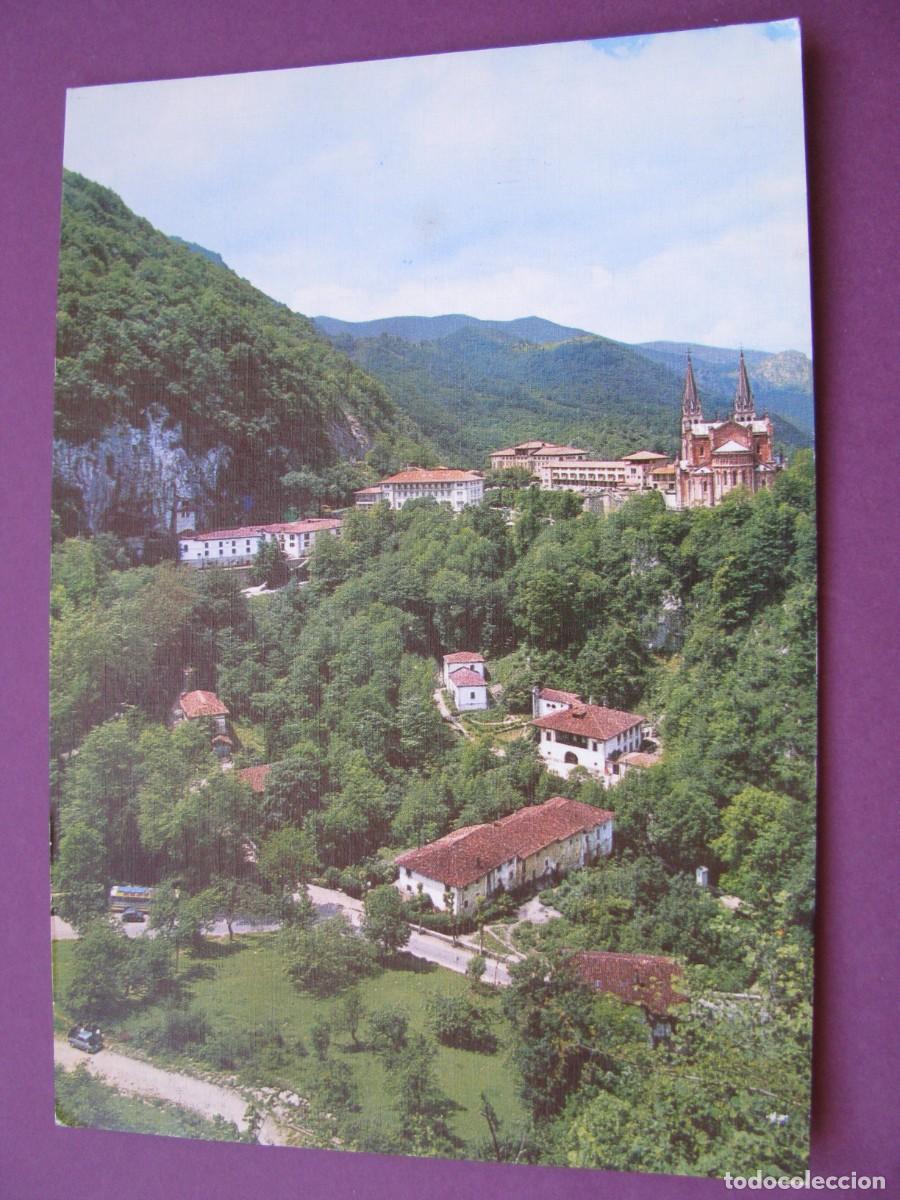 Postales: POSTAL DE COVADONGA. VISTA GENERAL DEL SANTUARIO. ED, SICILIA. CIRCULADA 1976
